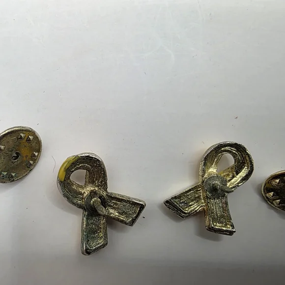 Yellow Ribbon Pins - Picture 7 of 10